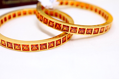 Zircon/CZ/AD One Gram Gold Finish - Square Pattern Bangles Zircon/CZ/AD One Gram Gold Finish - Square Pattern Bangles
