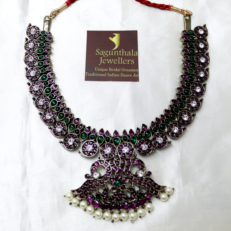 Margam Temple Jewellery β Black Antique Finish Copper & Real Kempstones - Mango Pattern Necklace Margam Temple Jewellery β Black Antique Finish Copper & Real Kempstones - Mango Pattern Necklace