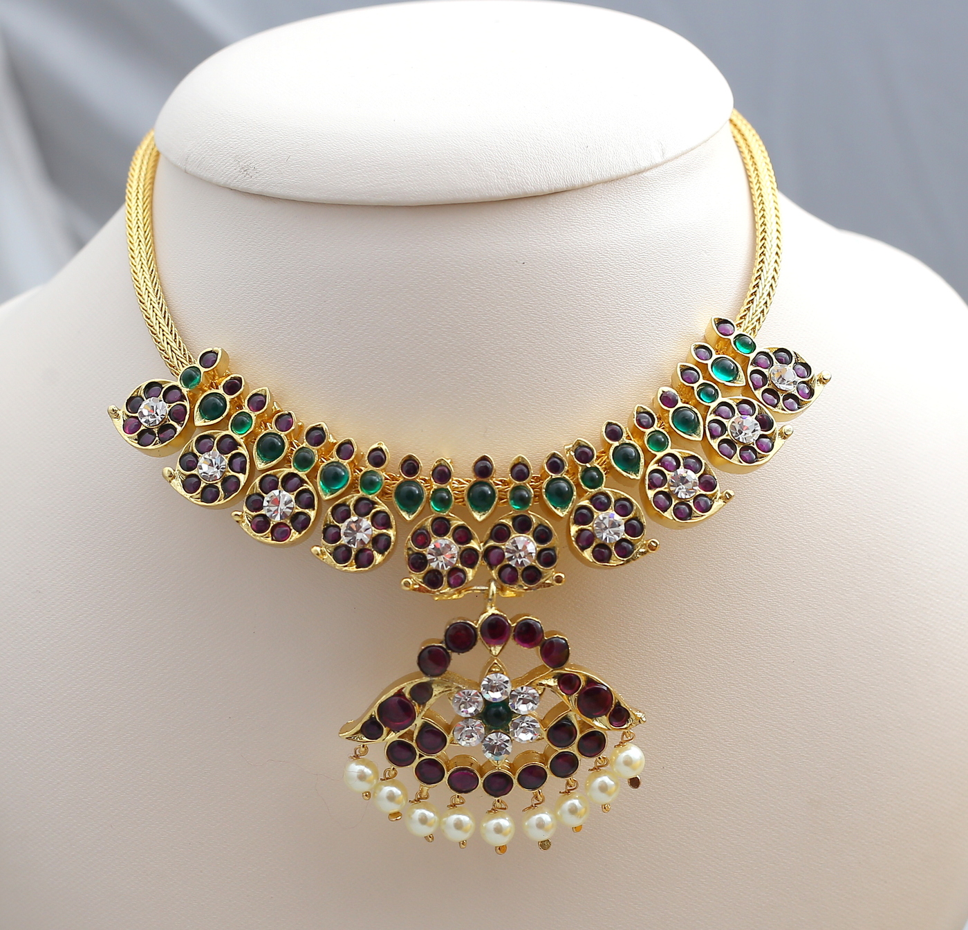mango short necklace mango short necklace