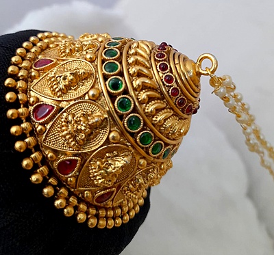 Andal Kondai - Goddes Lakshmi in Matte Antique Finish & Real Kempstones Ethnic Hair Accessory Andal Kondai - Goddes Lakshmi in Matte Antique Finish & Real Kempstones Ethnic Hair Accessory
